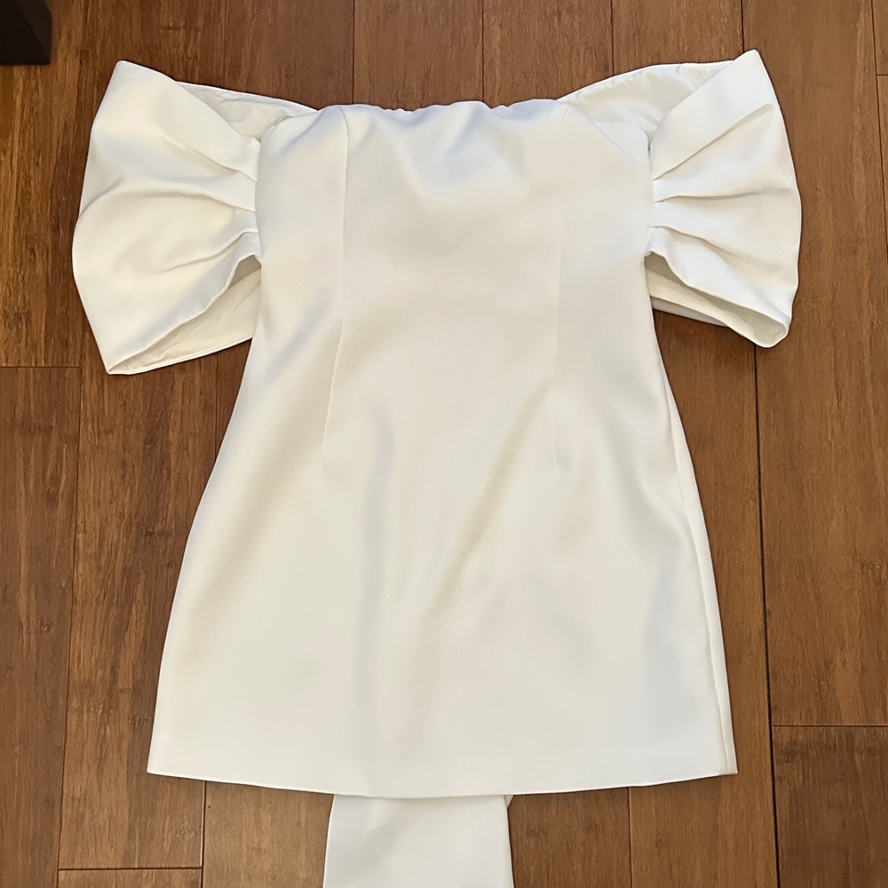 Elliatt White Off-Shoulder Mini Dress with Puffed Sleeves
